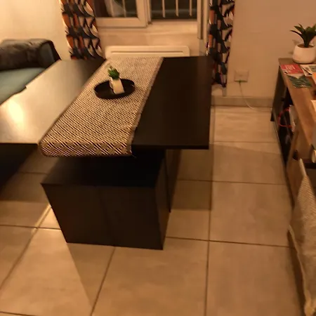 Apartment Le Temps Des Cerises Nimes